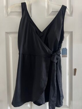 Lands' End Black Wrap-Front One-Piece with Side Tie NWT SIZE 8